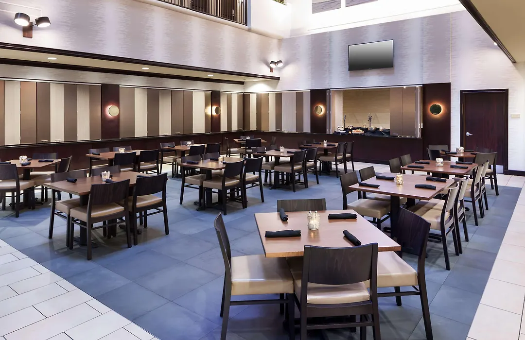 Embassy Suites By Hilton Tampa Brandon-1