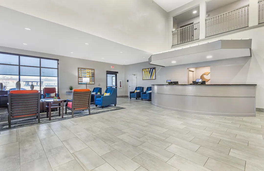 Comfort Suites Nacogdoches-1