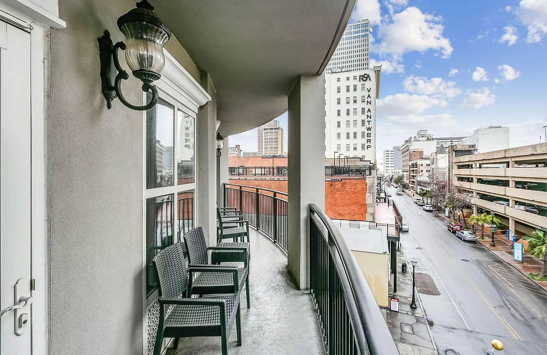 Hampton Inn & Suites Mobile - Downtown Historic District-1