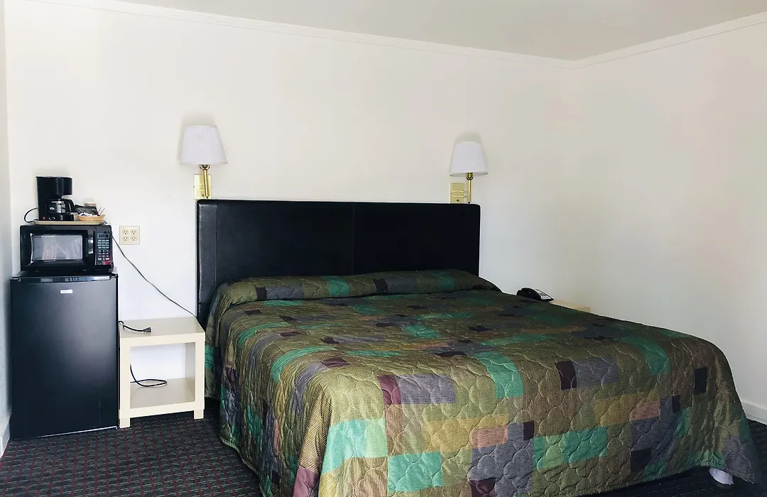 Lone Pine Motel-1