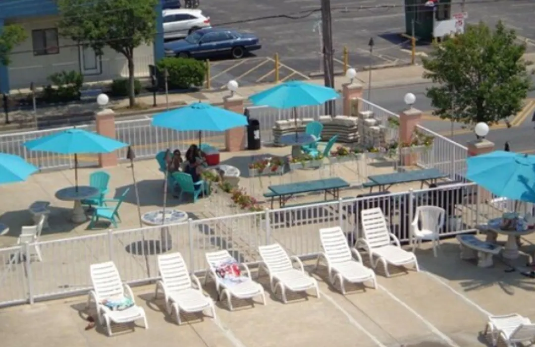 Isle Of Palms Motel-1
