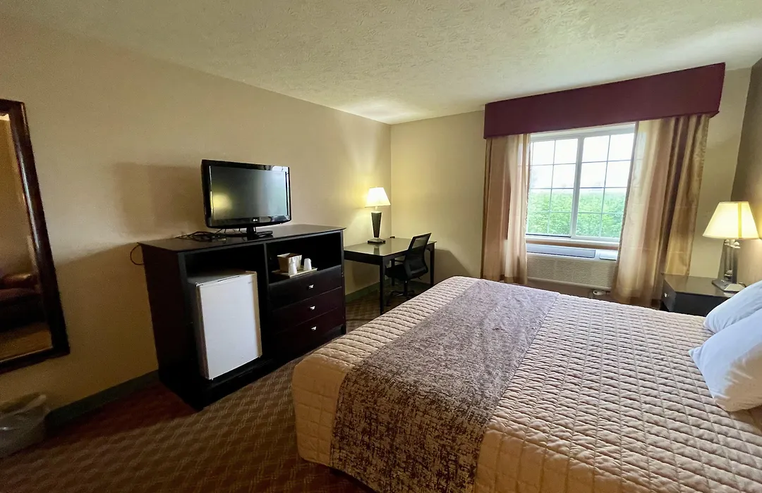 The Woodridge Inn-1