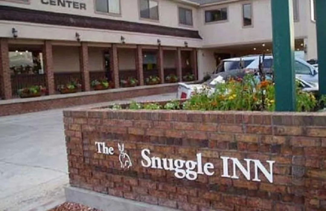 The Snuggle Inn-1