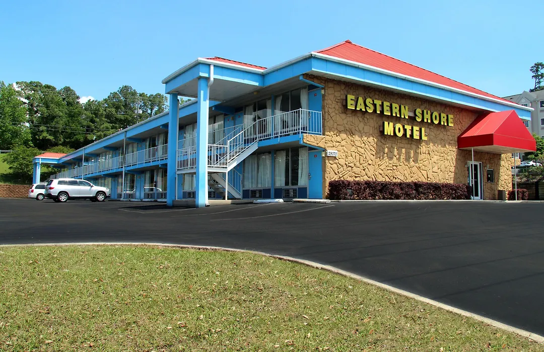 Eastern Shore Motel-1