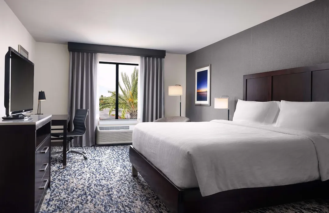 Hilton Garden Inn Los Angeles/Redondo Beach-1