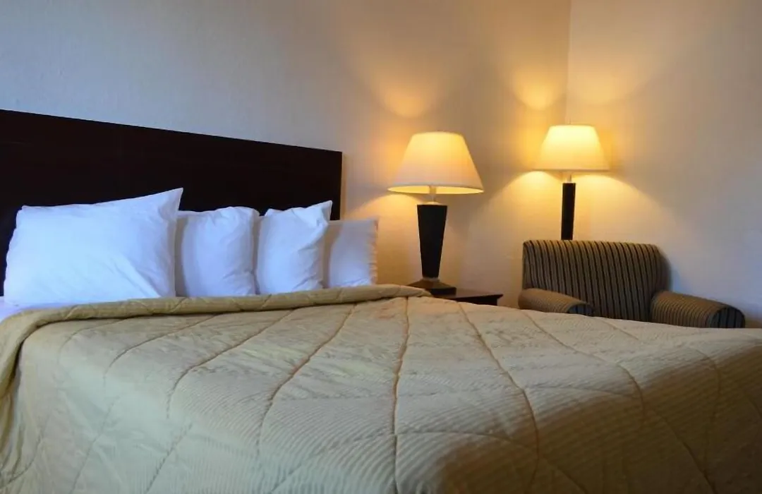 Citilodge Suites & Motel-1