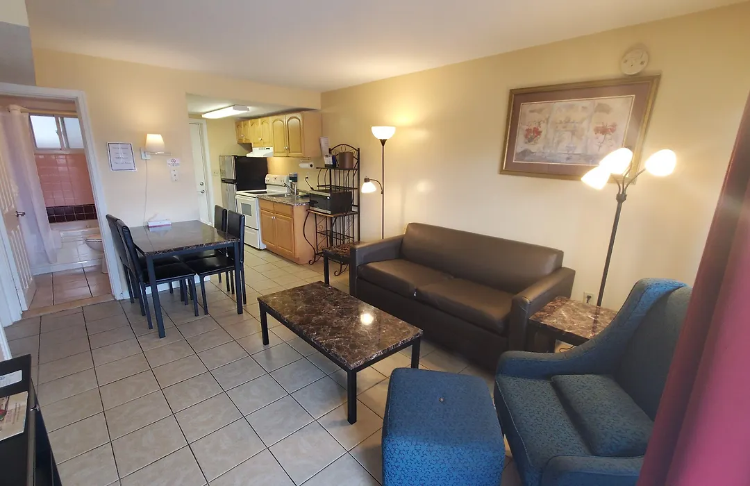 Sandbox Motel-1
