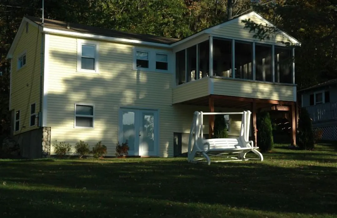 Channel Waterfront Cottages-1