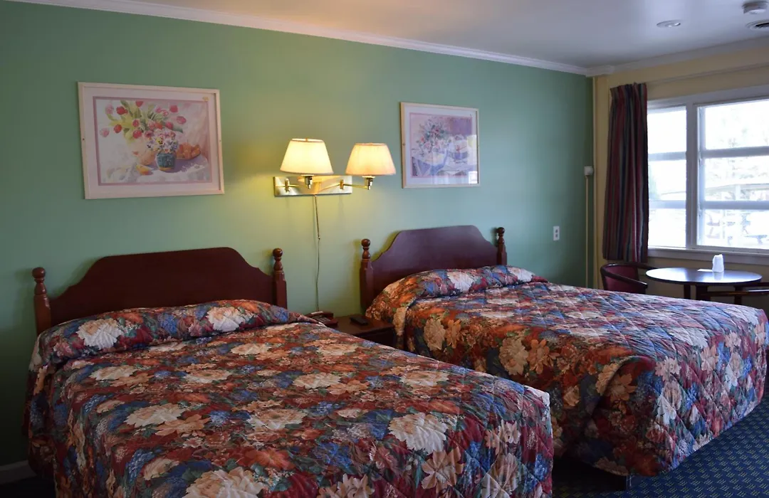 Top Hill Motel-1