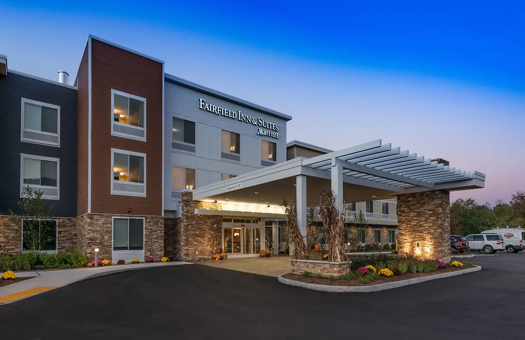 Fairfield Inn & Suites By Marriott Plymouth White Mountains-1