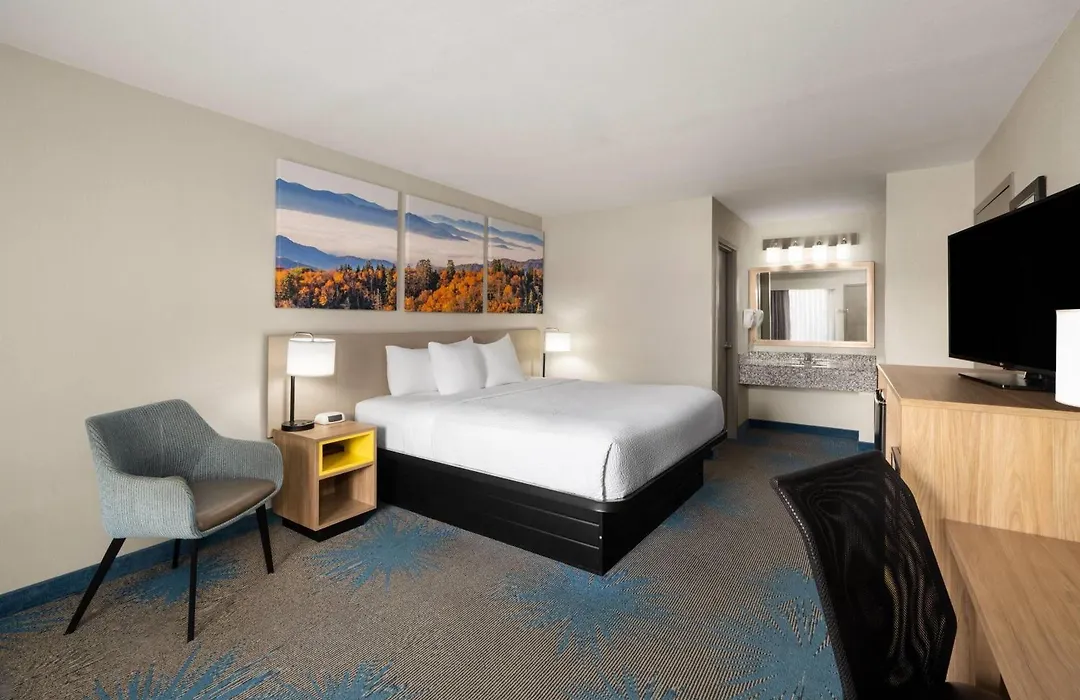 Days Inn By Wyndham Murphy-1