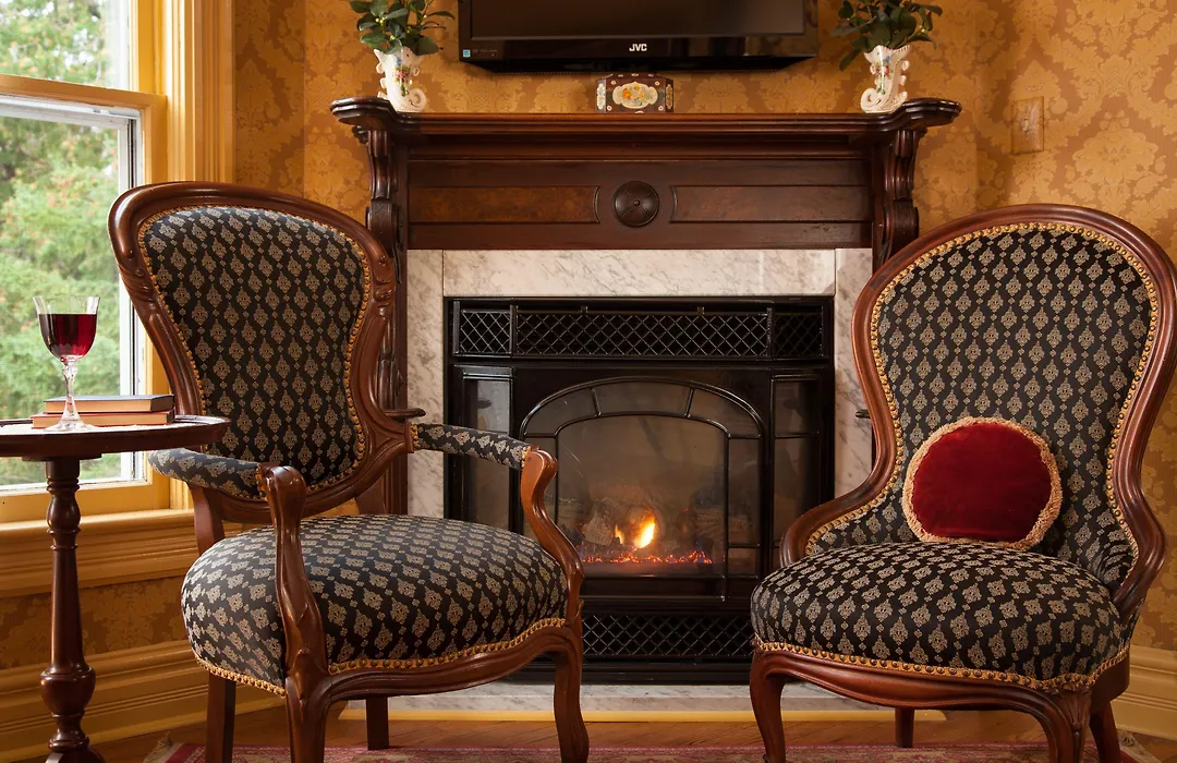 Thorp House Inn & Cottages-1