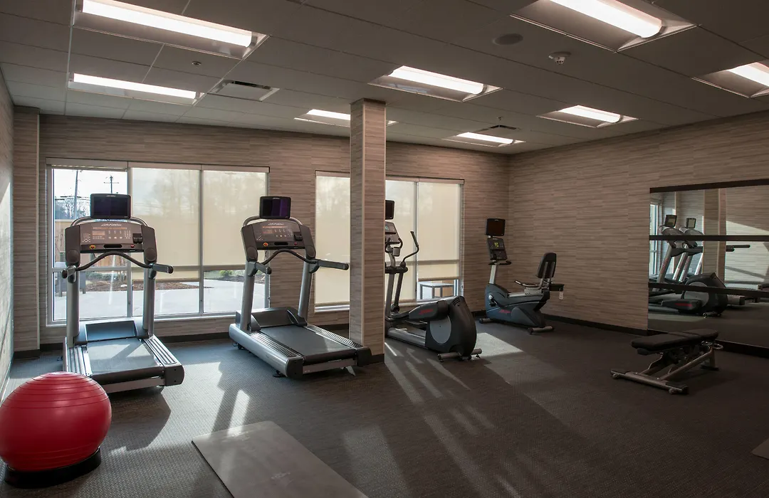 Courtyard By Marriott Somerset-1