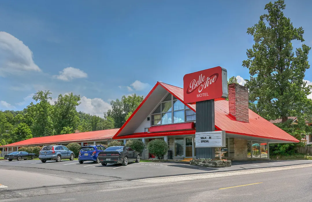 Belle Aire Motel - Downtown Convention Center - Gatlinburg-1