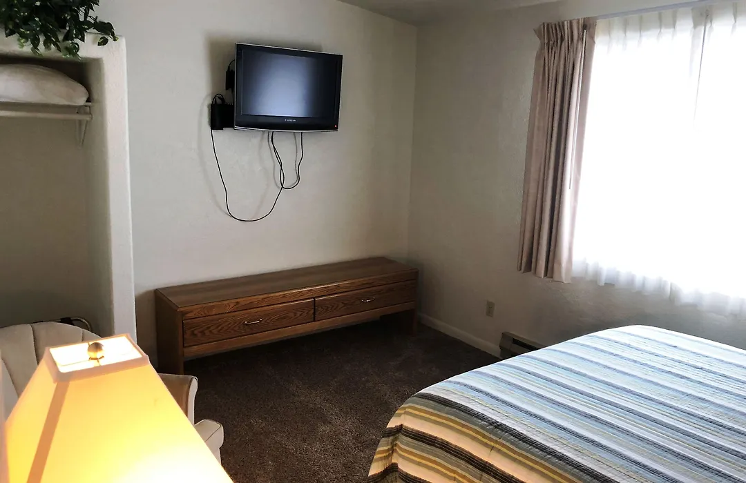 Bristlecone Motel-1