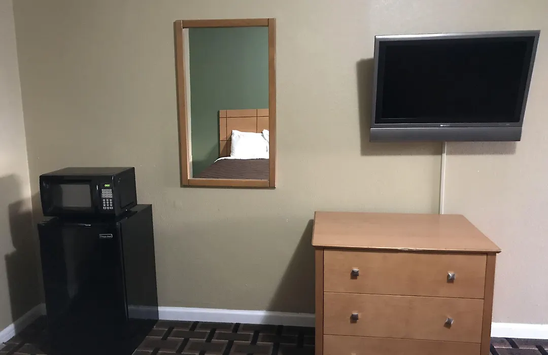 Princess Motel-1