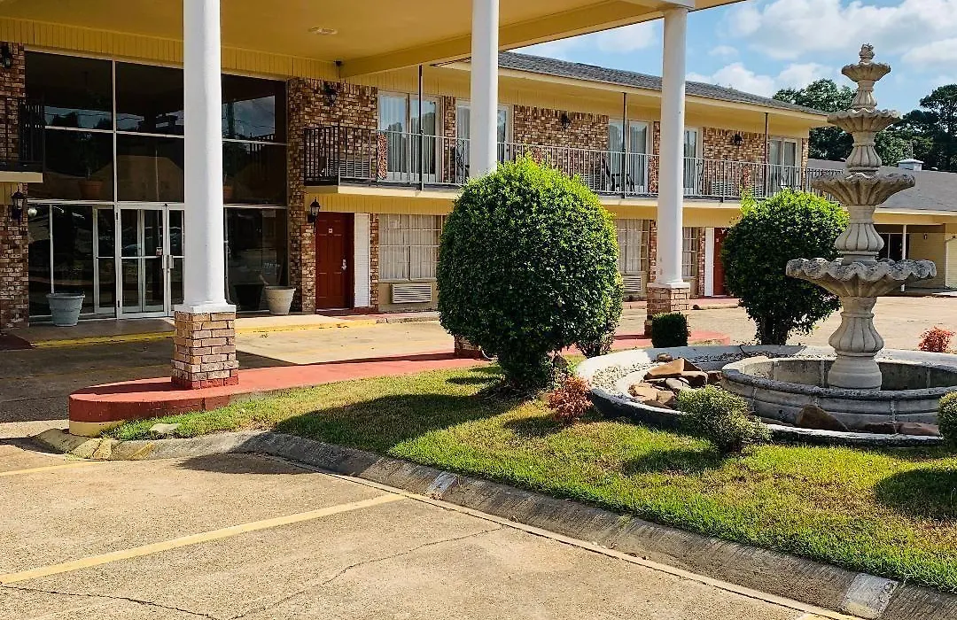 Coachman'S Inn-1