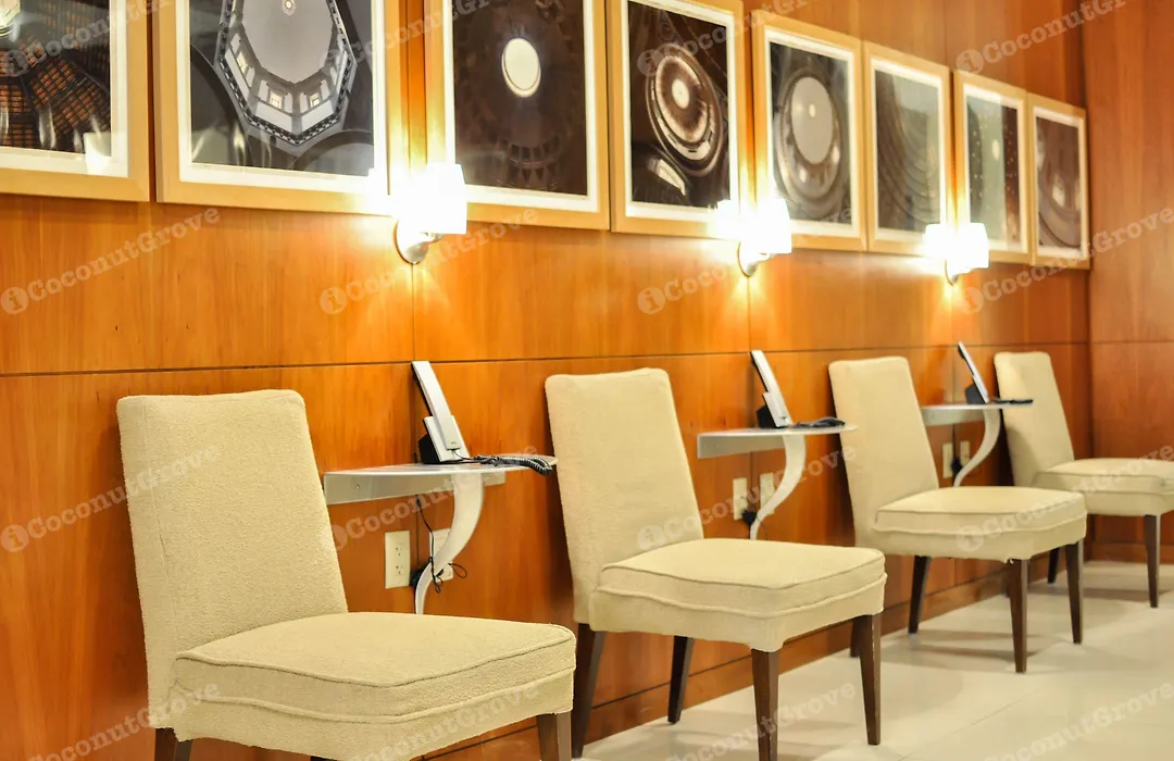 Icoconutgrove - Luxurious Vacation Rentals In Coconut Grove-1