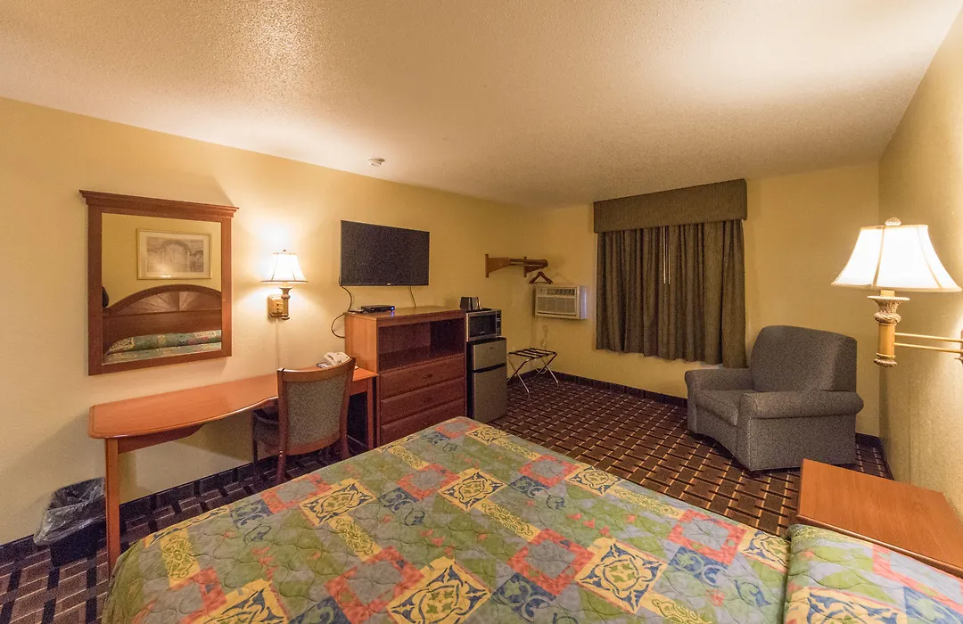 Patuxent Inn-1
