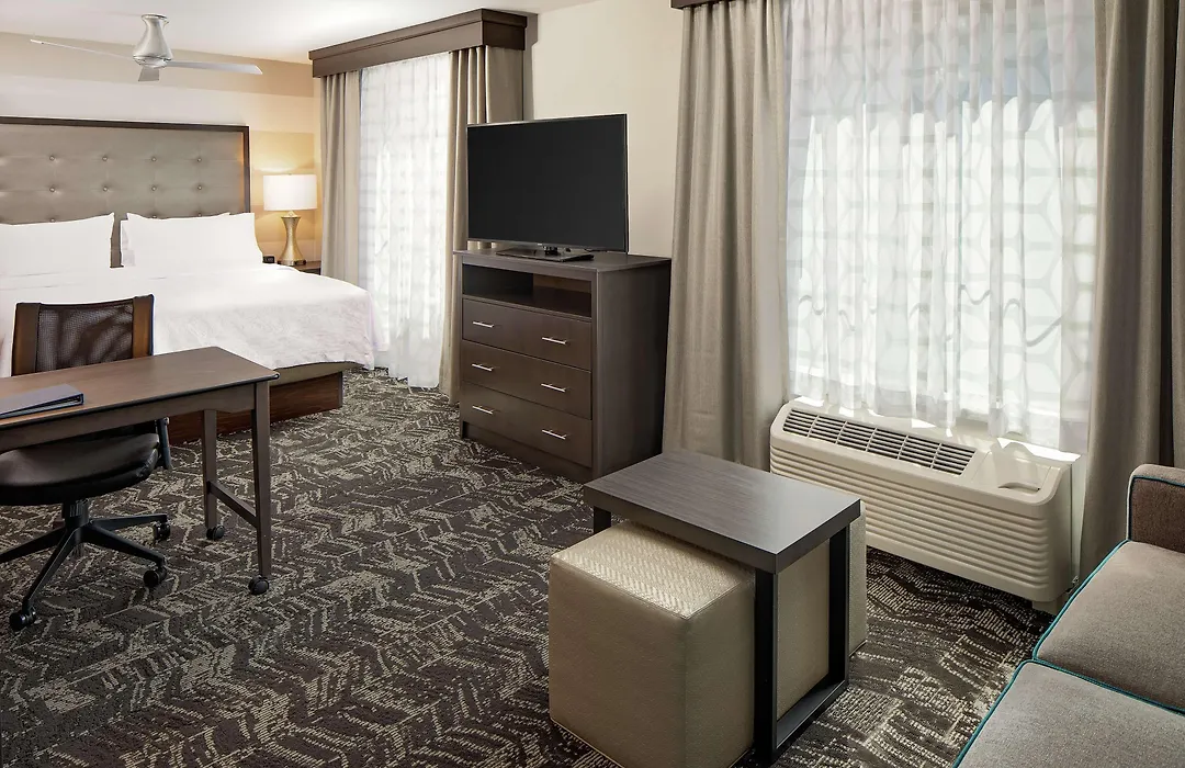 Homewood Suites By Hilton Ronkonkoma-1