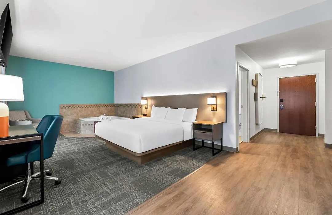 Comfort Suites Gothenburg South-1
