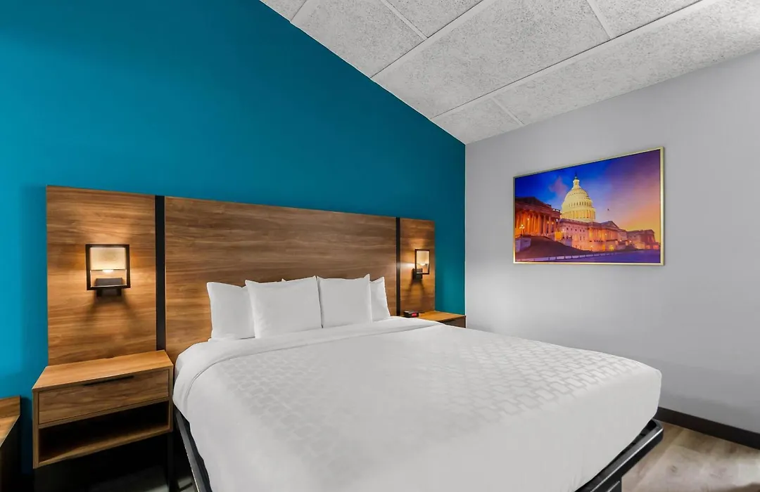 Clarion Inn Falls Church-Arlington-1