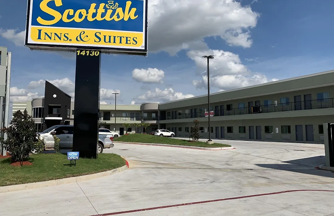 Scottish Inns And Suites Scarsdale-1