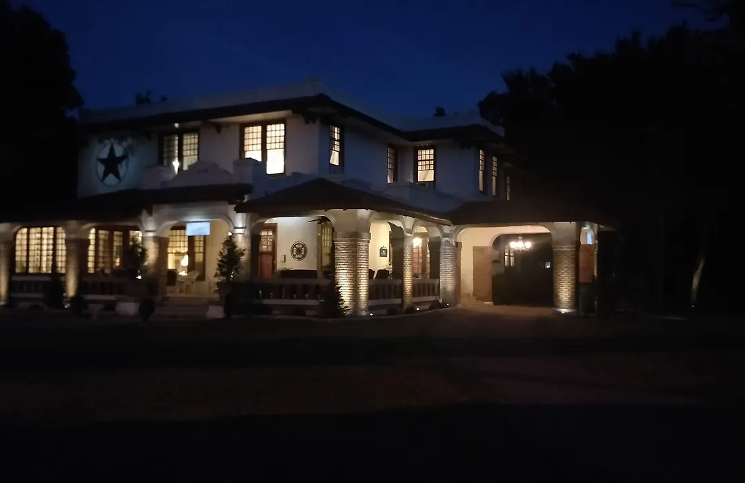 The Lancaster Manor Bed And Breakfast-1