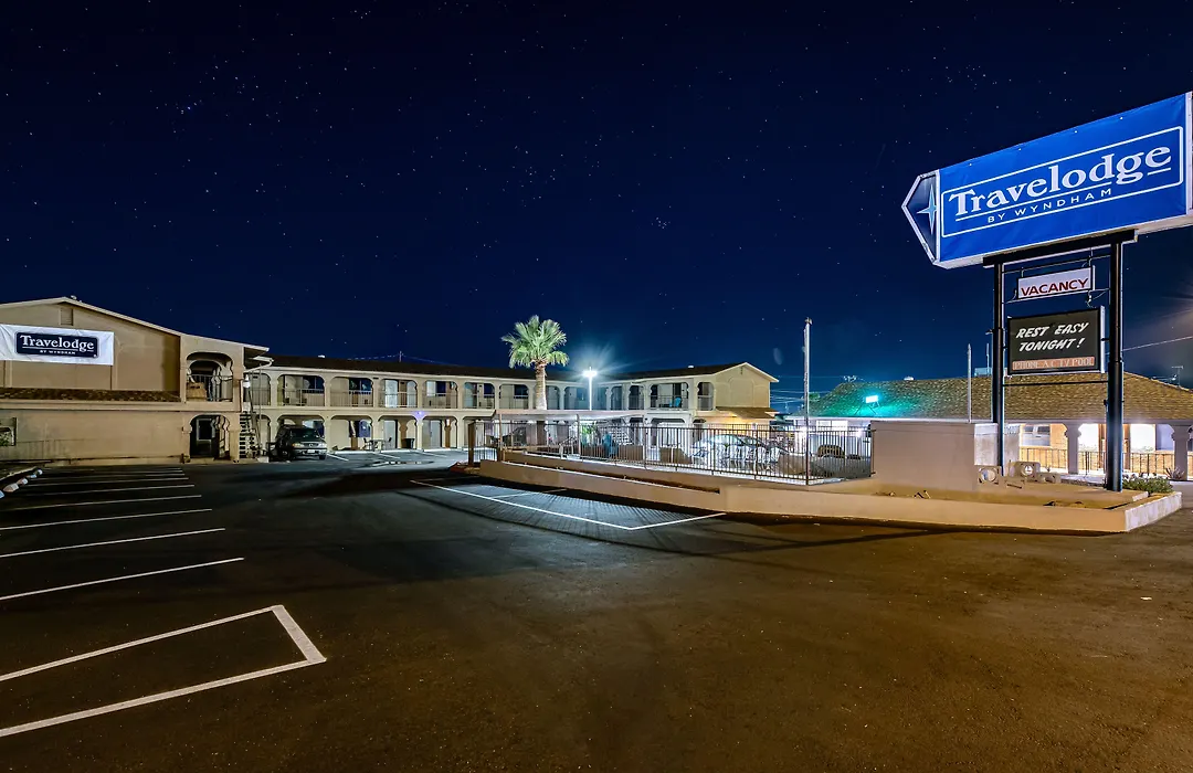 Stardust Motel-1