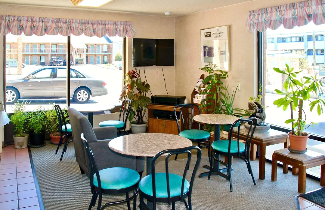 Rodeway Inn University Area-1