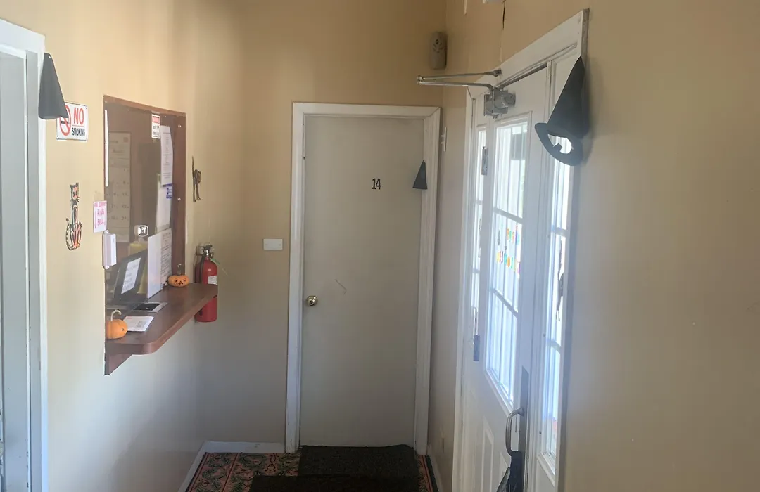 River Inn Motel-1