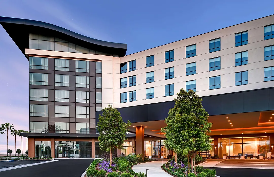 Hilton Garden Inn Anaheim Resort-1
