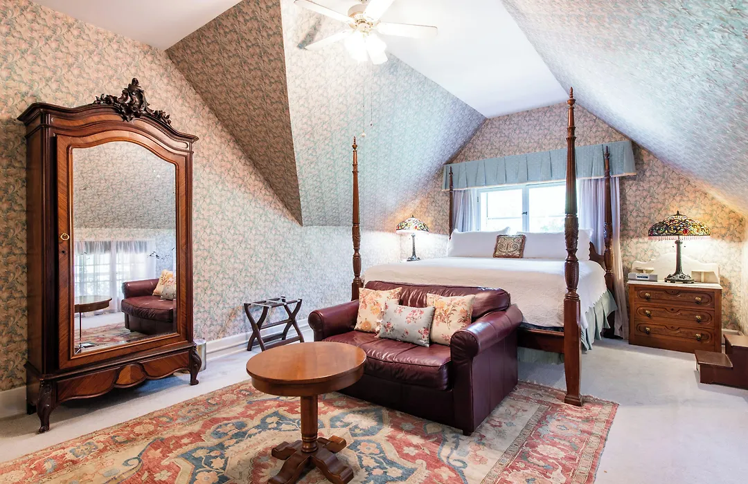 Central Park Bed & Breakfast-1