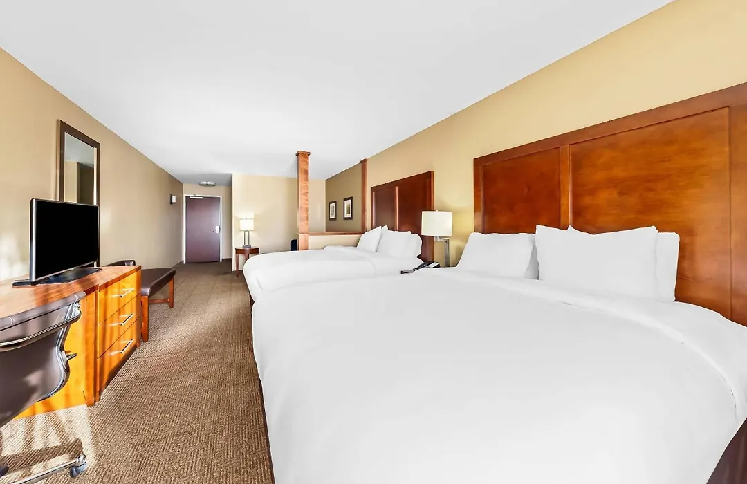 Comfort Inn & Suites West - Medical Center-1