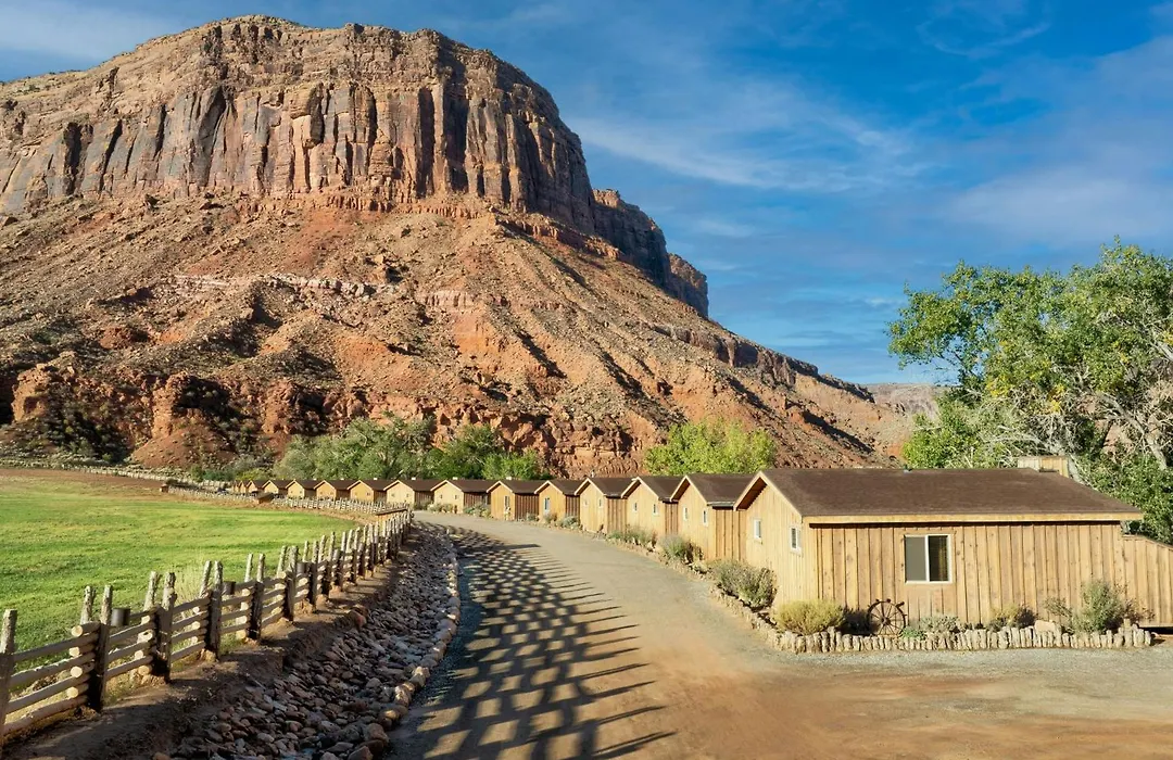 Red Cliffs Lodge Moab-1