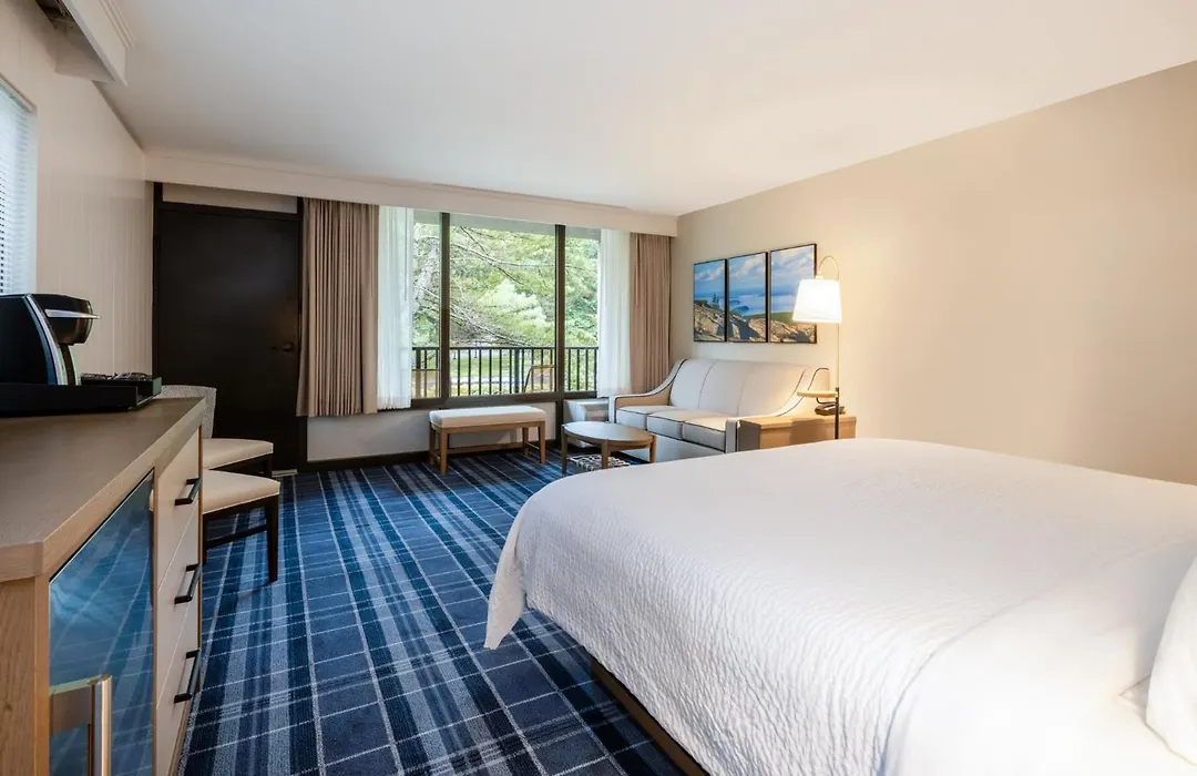 Holiday Inn Bar Harbor Regency Hotel By Ihg-1