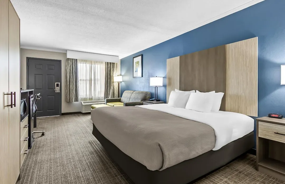 Quality Inn & Suites Florence Civic Center-1