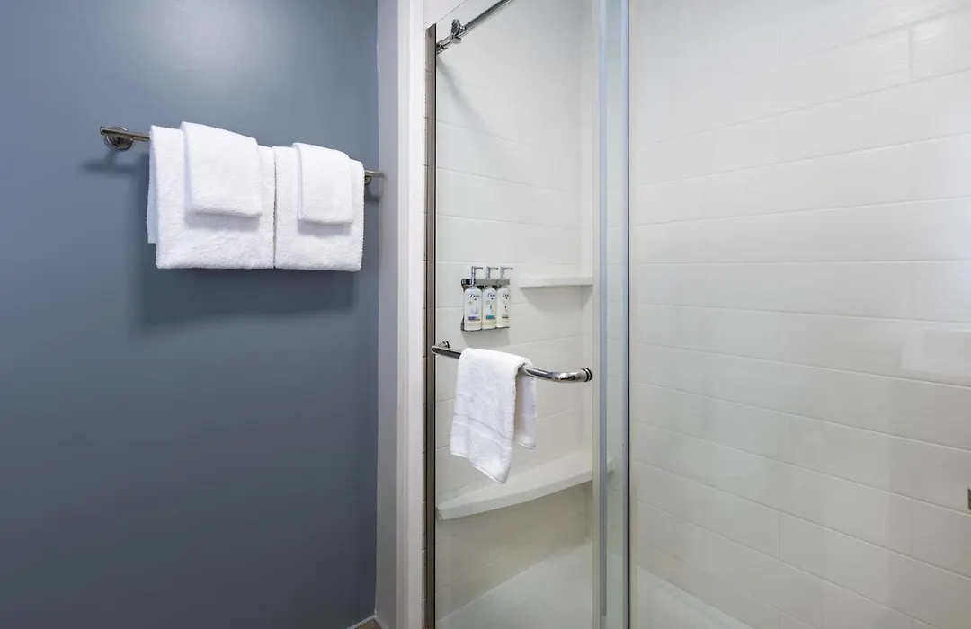 Holiday Inn Express & Suites Greenwood Mall By Ihg-1