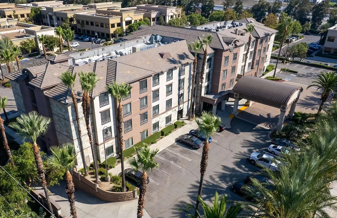 Country Inn & Suites By Radisson, Ontario At Ontario Mills, Ca-1