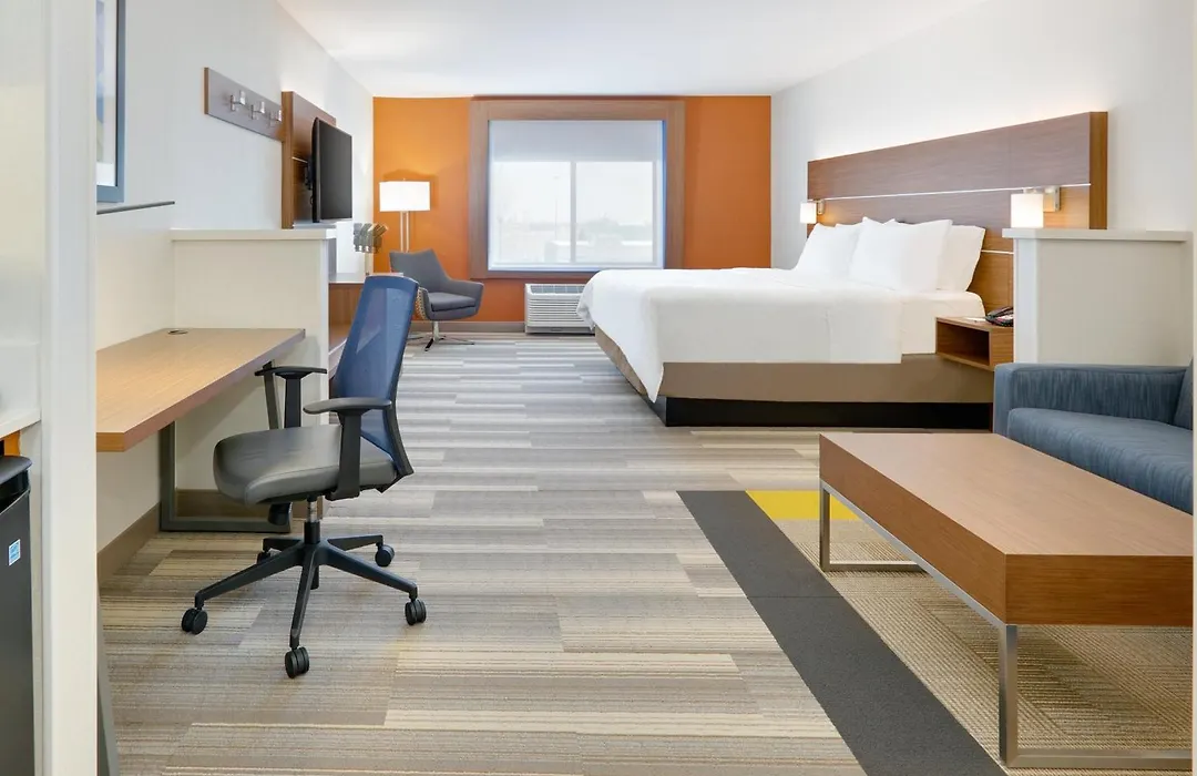Holiday Inn Express & Suites Mitchell By Ihg-1