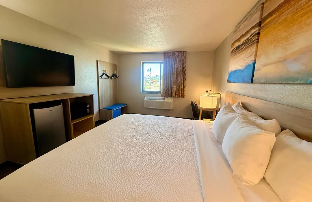 Days Inn By Wyndham Jacksonville Orange Park Near Nas Jax-1