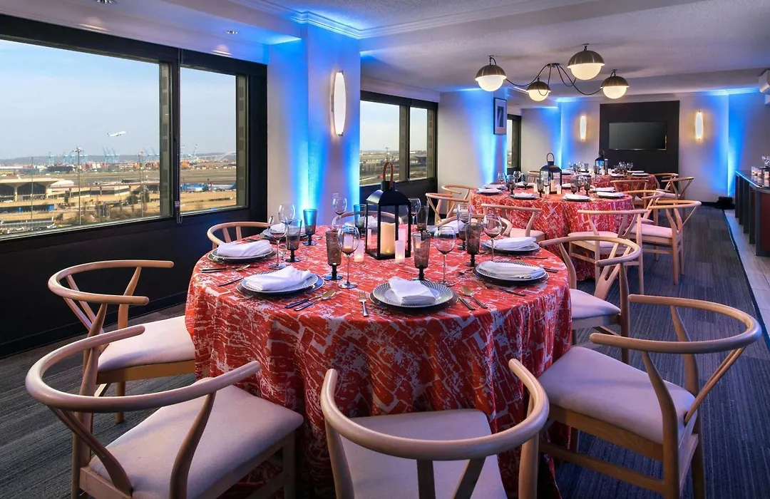 Newark Liberty International Airport Marriott-1