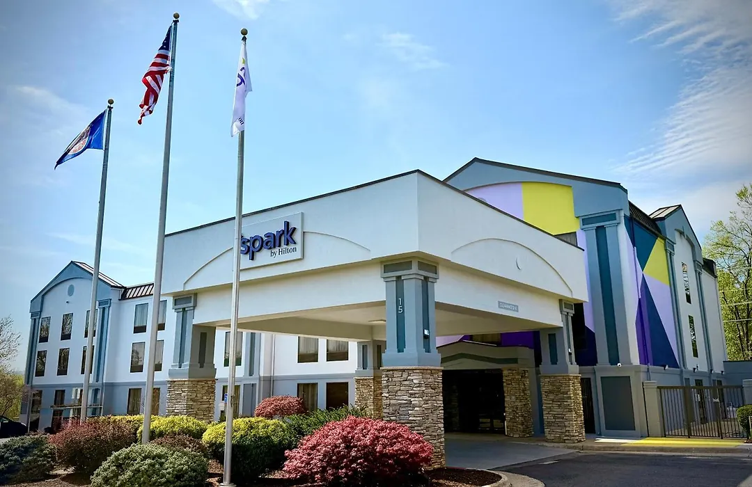Spark By Hilton Waynesboro-1