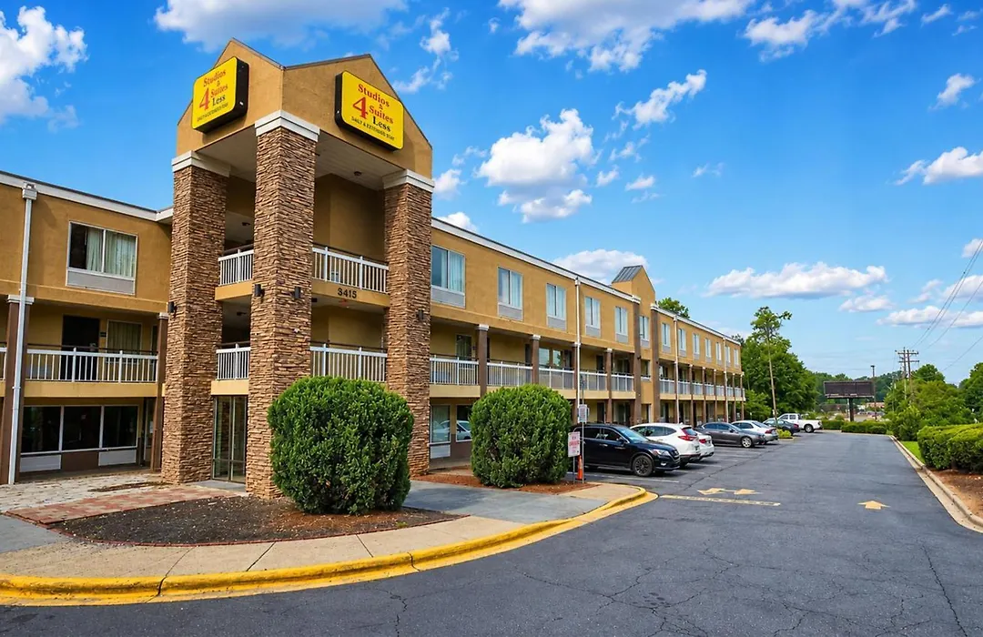 Studios & Suites 4 Less Charlotte-1