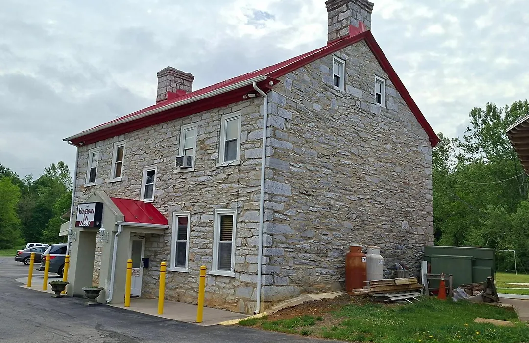 Hometown Inn Staunton Va Near Hwy 11-1