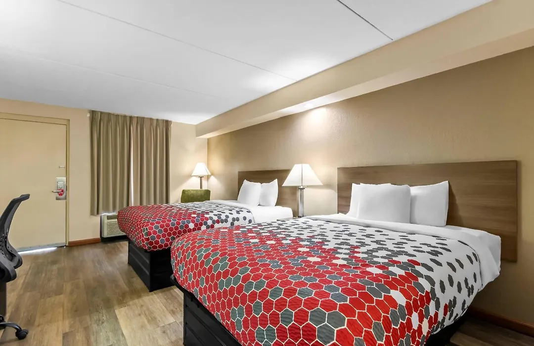 Econo Lodge Panama City St Andrews-1