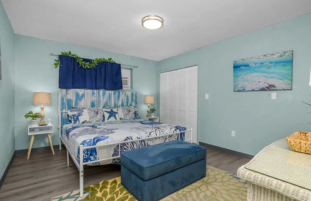Latitude 26 Waterfront Boutique Resort - Fort Myers Beach-1