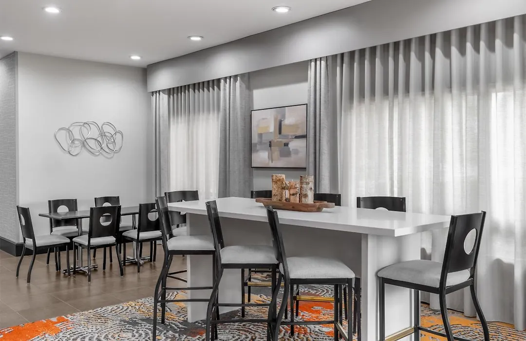 Hampton Inn Olathe-1