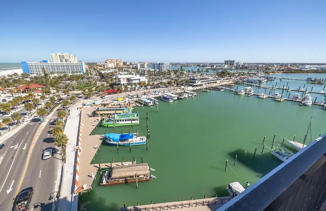 Pier House 60 Clearwater Beach Marina Hotel-1