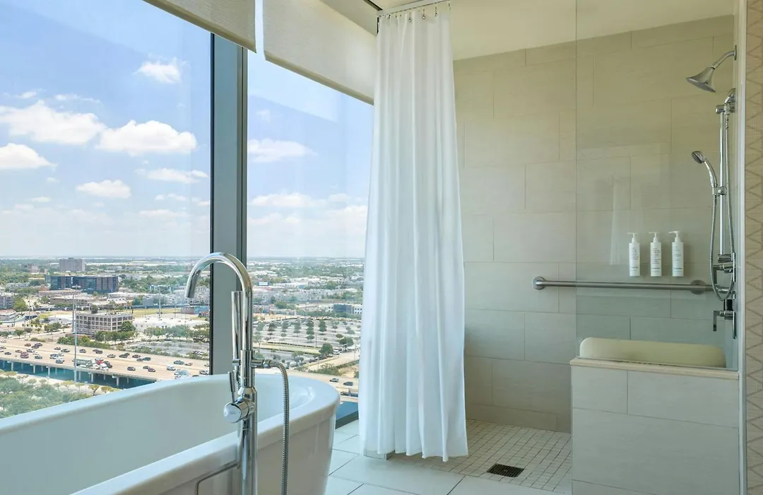 Marriott Marquis Houston-1